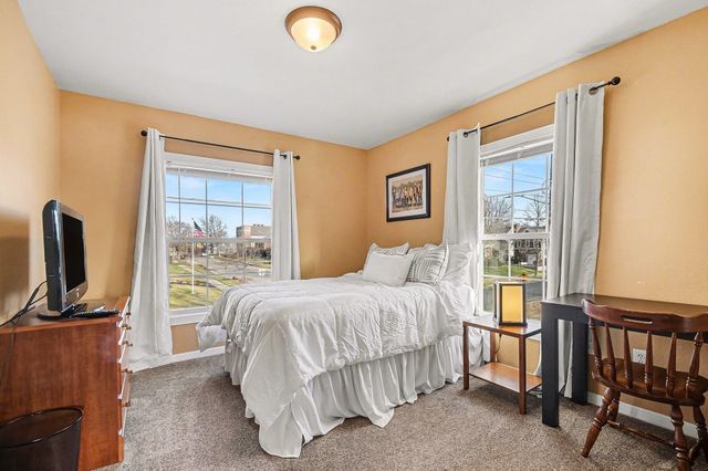 730 Corby Boulevard, South Bend, IN 46617