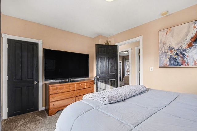 730 Corby Boulevard, South Bend, IN 46617