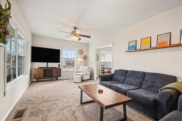 730 Corby Boulevard, South Bend, IN 46617