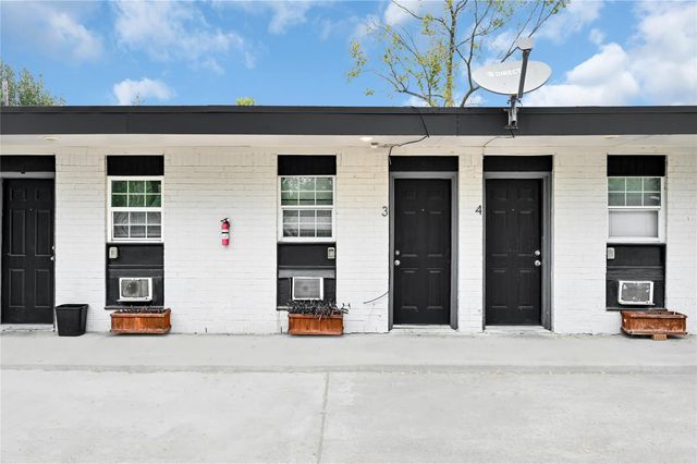 3714 Dabney 7, Houston, TX 77026