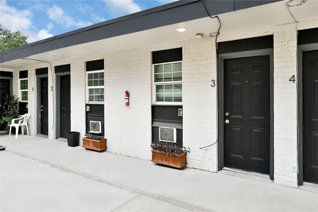 3714 Dabney 7, Houston, TX 77026