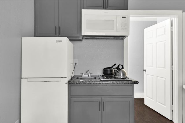 3714 Dabney 7, Houston, TX 77026