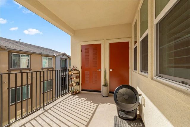 6123 Valentina Way 303, Eastvale, CA 92880