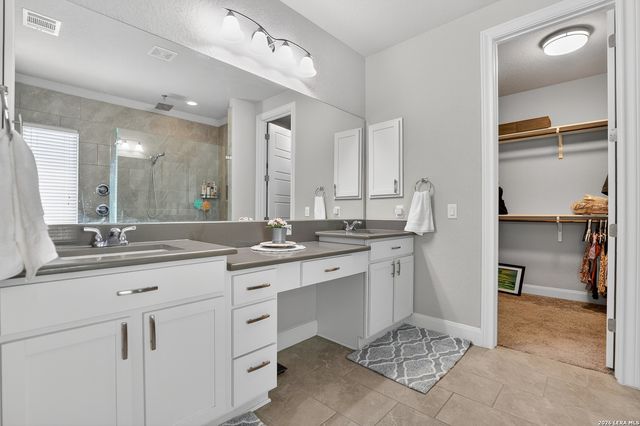 8915 Monument Parke, San Antonio, TX 78254
