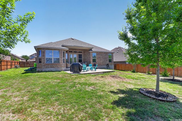 8915 Monument Parke, San Antonio, TX 78254