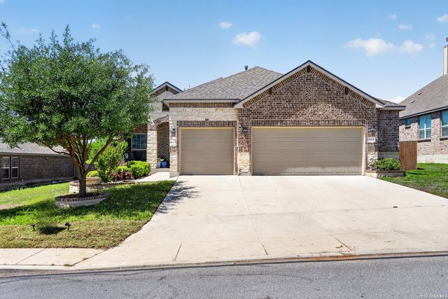8915 Monument Parke, San Antonio, TX 78254