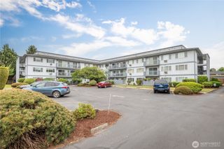 2005 Tibbetts Drive #105, Longview, WA 98632