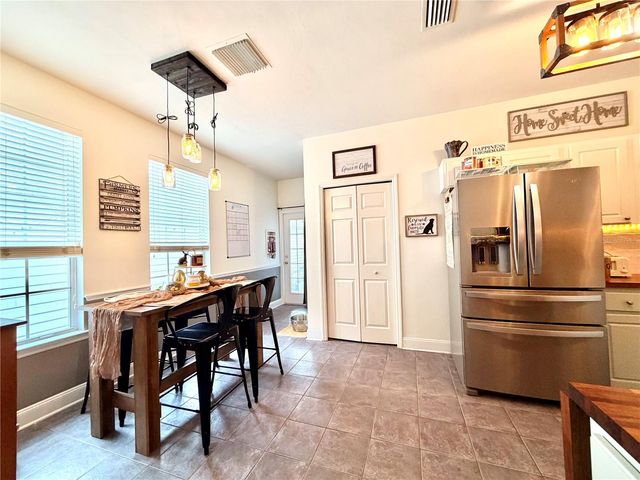 11607 NW 18TH PLACE, Gainesville, FL 32606