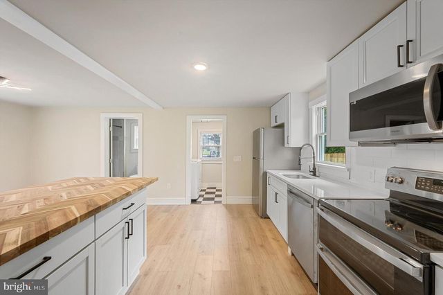 553 HIGHLAND AVE, Winchester, VA 22601