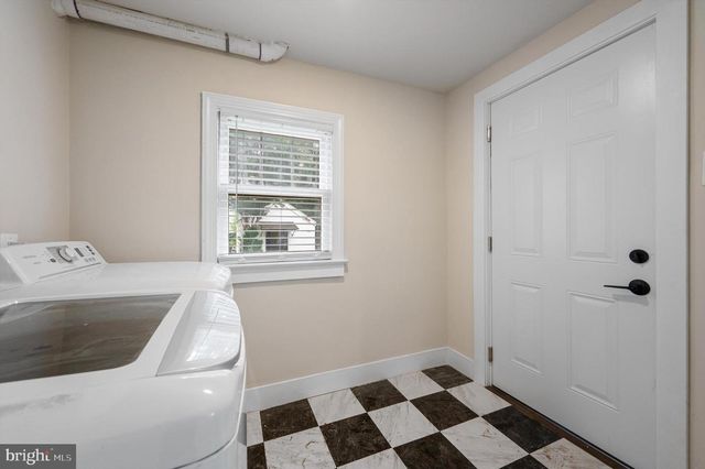 553 HIGHLAND AVE, Winchester, VA 22601