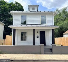 553 HIGHLAND AVE, Winchester, VA 22601