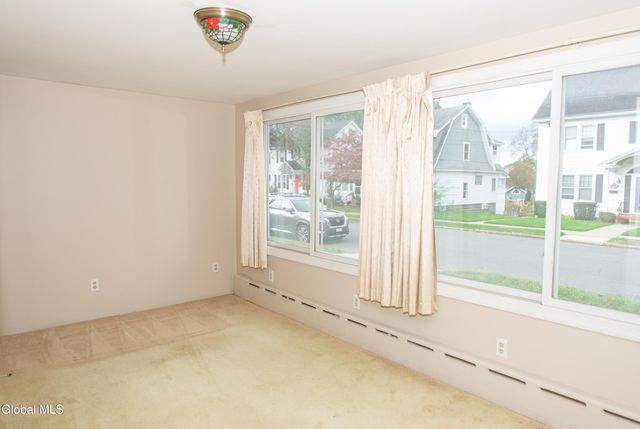 230 Alexander Avenue, Glenville, NY 12302