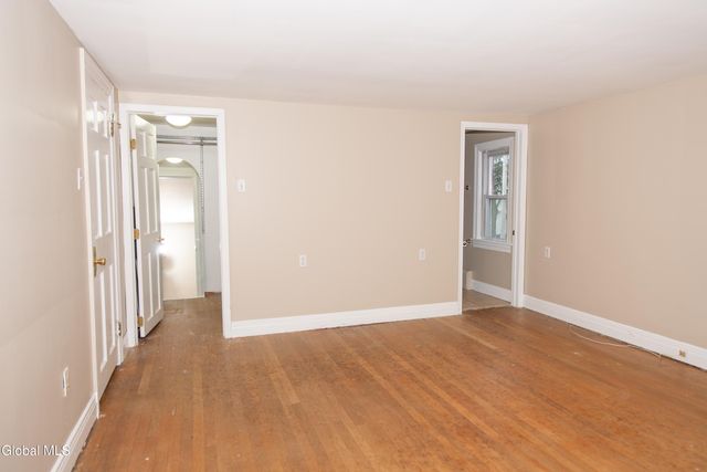 230 Alexander Avenue, Glenville, NY 12302