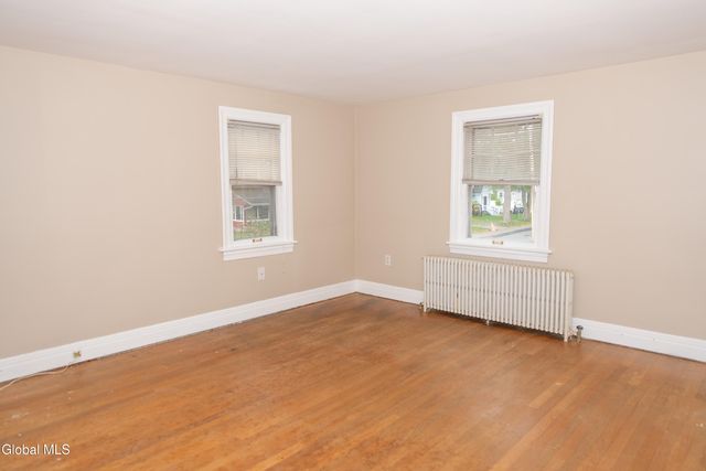 230 Alexander Avenue, Glenville, NY 12302