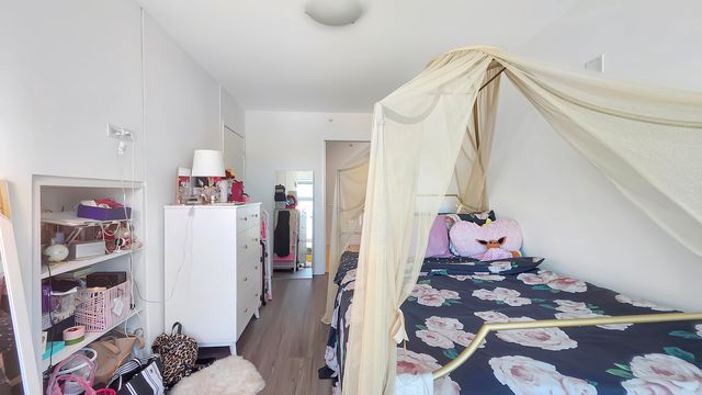 220 E Illinois Street 2402, Chicago, IL 60611