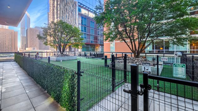 220 E Illinois Street 2402, Chicago, IL 60611