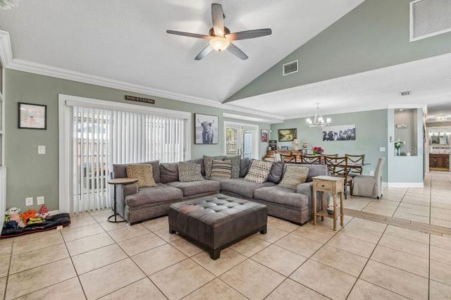 4009 MOUNTAIN SPRINGS LANE, Tampa, FL 33624