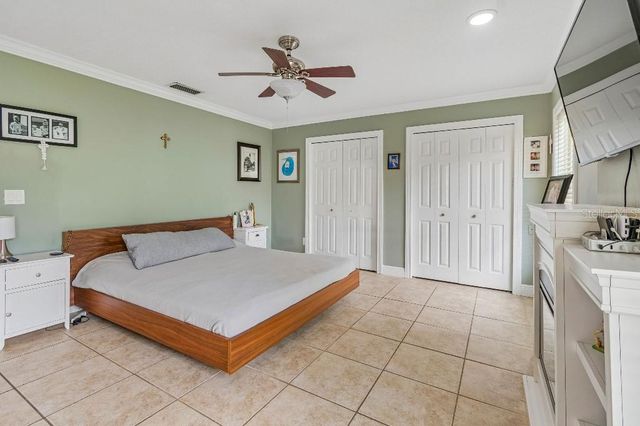 4009 MOUNTAIN SPRINGS LANE, Tampa, FL 33624