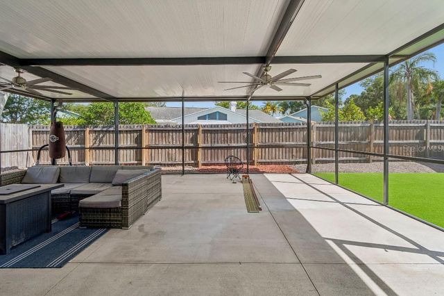 4009 MOUNTAIN SPRINGS LANE, Tampa, FL 33624