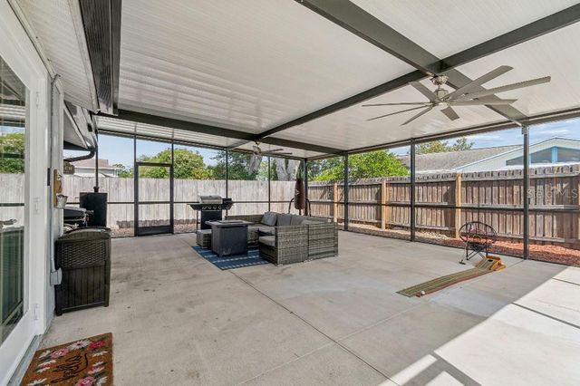 4009 MOUNTAIN SPRINGS LANE, Tampa, FL 33624