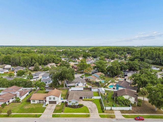 4009 MOUNTAIN SPRINGS LANE, Tampa, FL 33624