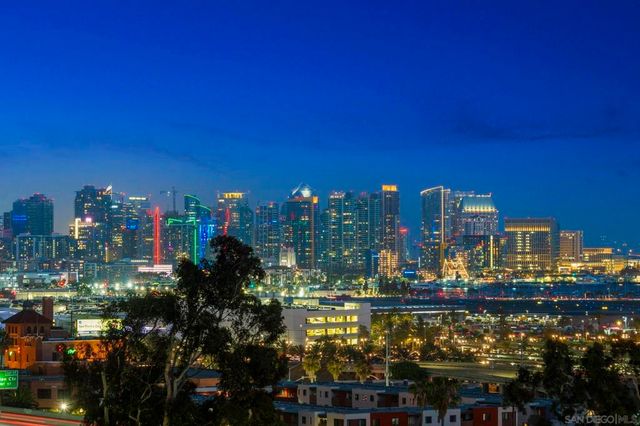 2045 W California St, San Diego, CA 92110