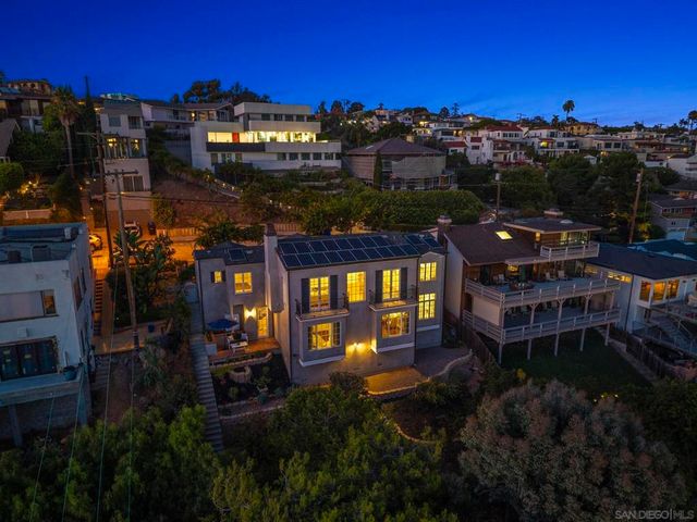 2045 W California St, San Diego, CA 92110