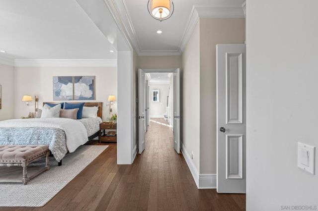 2045 W California St, San Diego, CA 92110