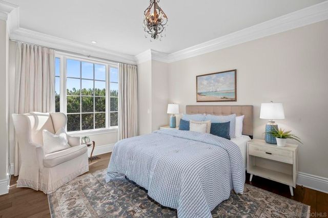 2045 W California St, San Diego, CA 92110