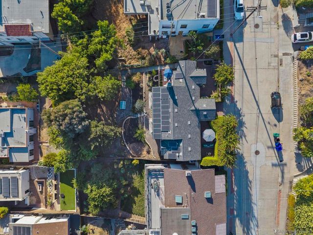 2045 W California St, San Diego, CA 92110