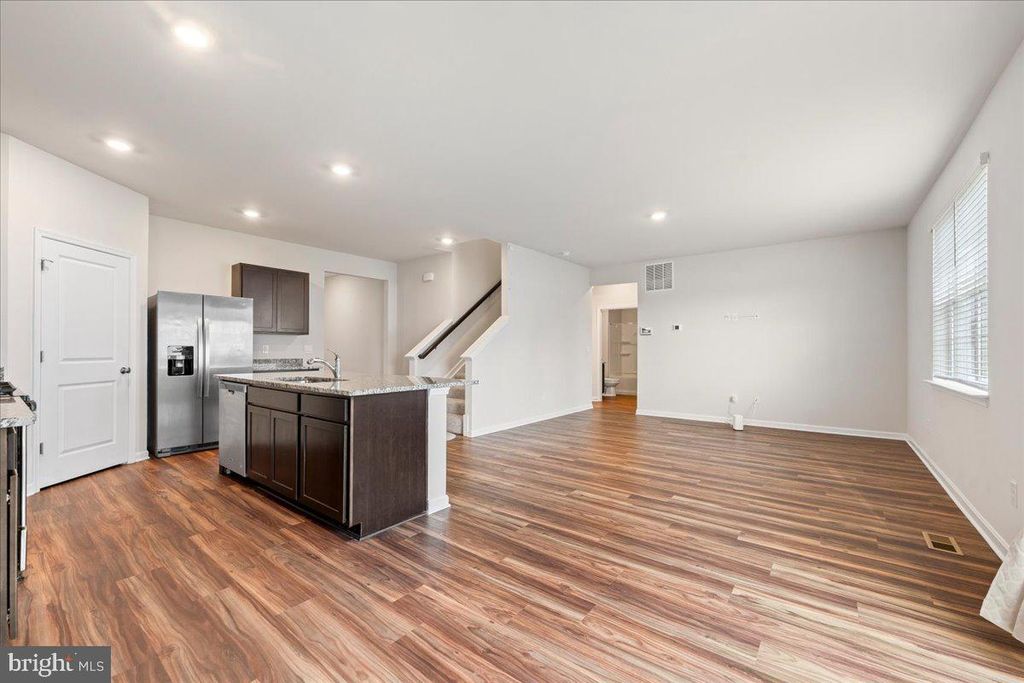 Image 21 of property listing at 7404 JAKE CT, Fredericksburg, VA 22407