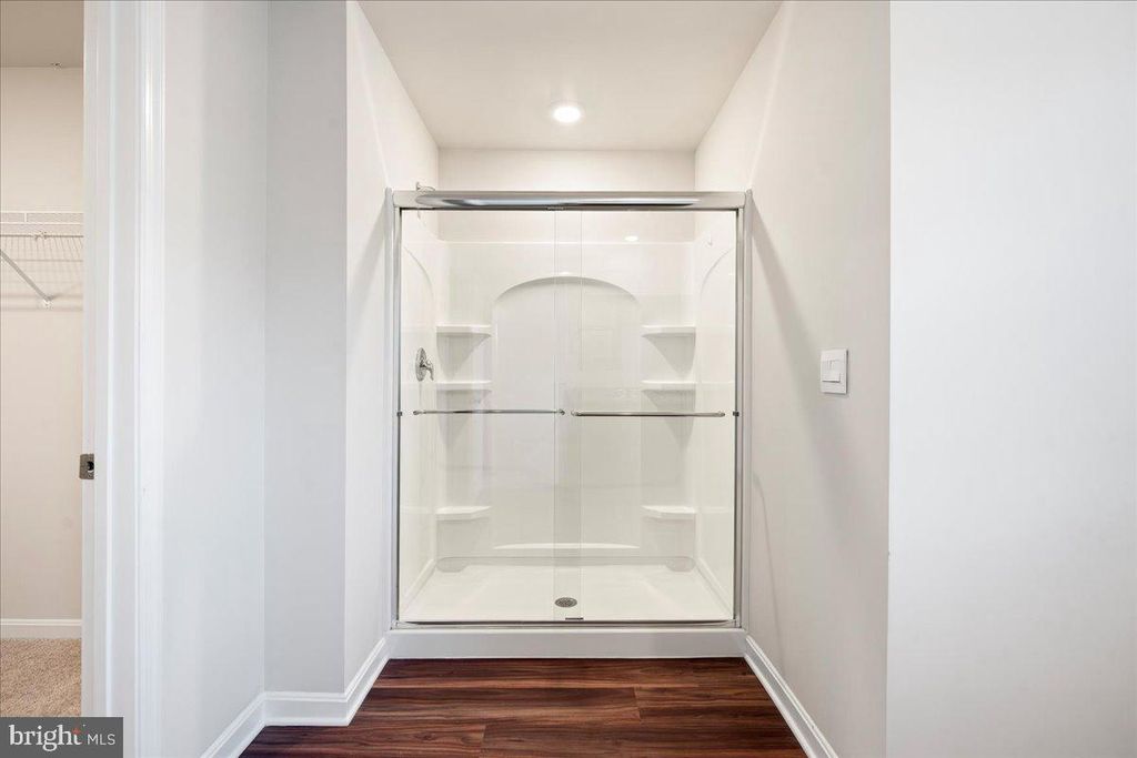 Image 37 of property listing at 7404 JAKE CT, Fredericksburg, VA 22407