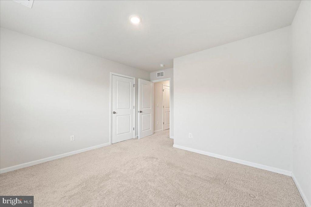 Image 52 of property listing at 7404 JAKE CT, Fredericksburg, VA 22407