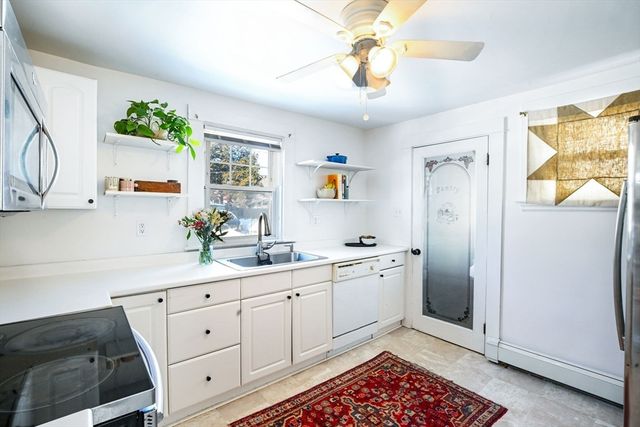 111 Fruit St, New Bedford, MA 02740