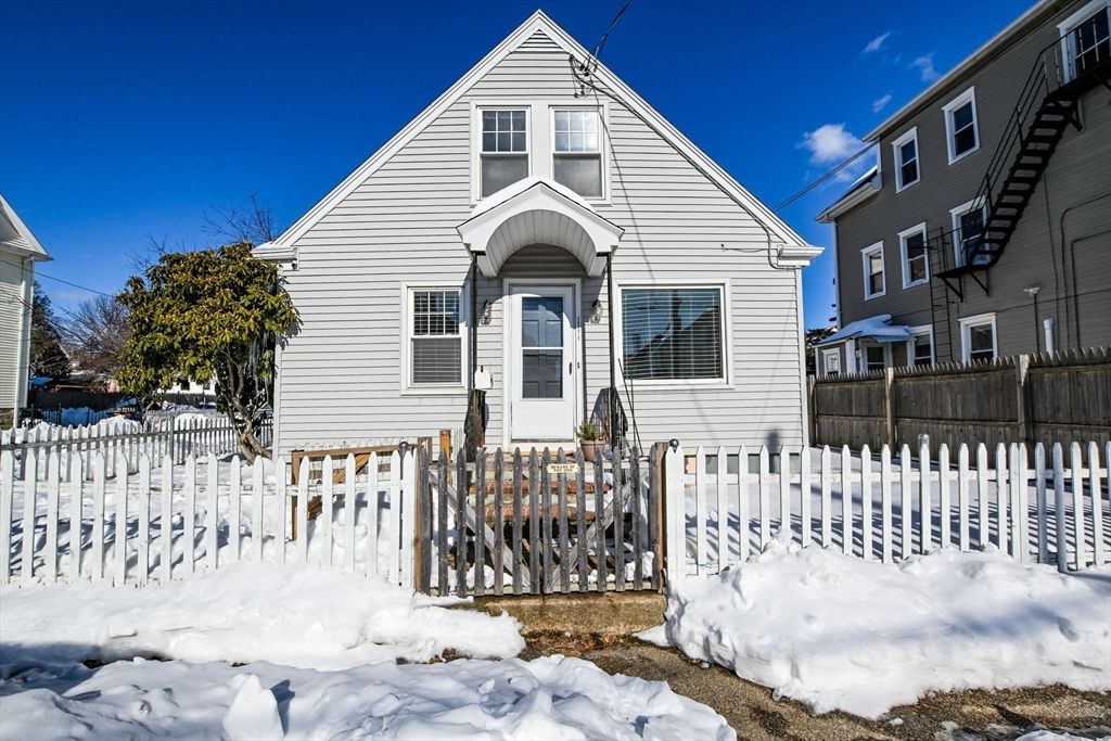 111 Fruit St, New Bedford, MA 02740