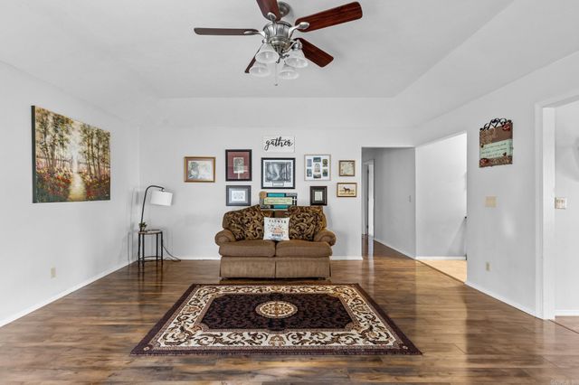 456 Northpointe Drive, Mountain Home, AR 72653