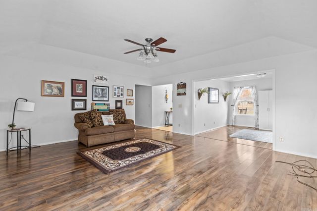 456 Northpointe Drive, Mountain Home, AR 72653