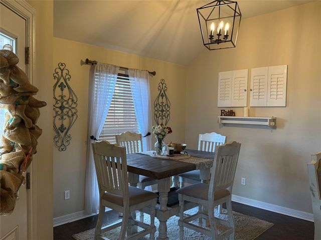 10159 English Oaks Drive, Keithville, LA 71047