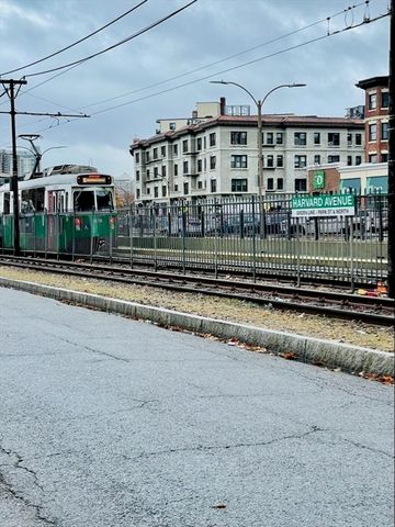 17 Radcliffe Road 6, Boston, MA 02134