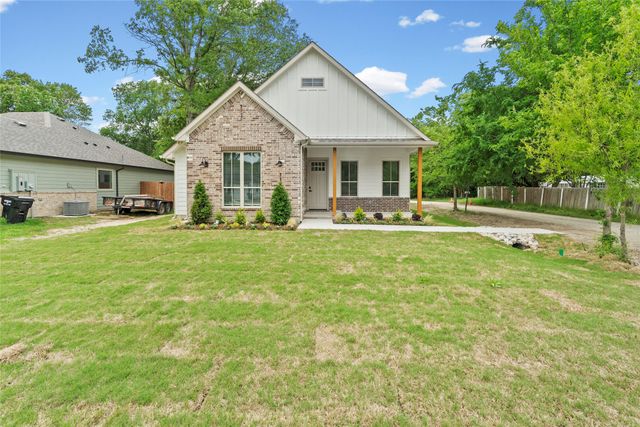 717 Hemlock Drive, West Tawakoni, TX 75474