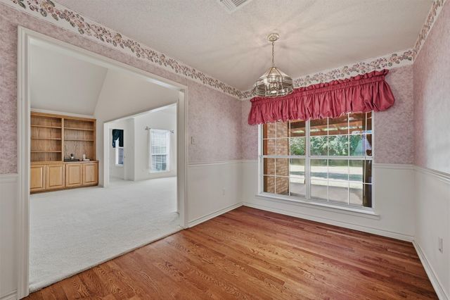 2416 Jolinda Lane, Whitesboro, TX 76273