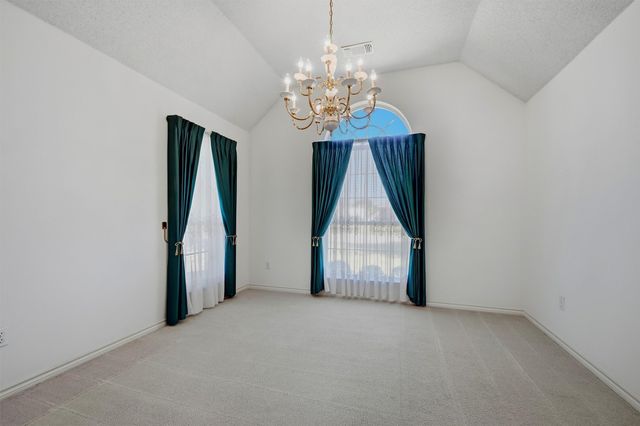 2416 Jolinda Lane, Whitesboro, TX 76273