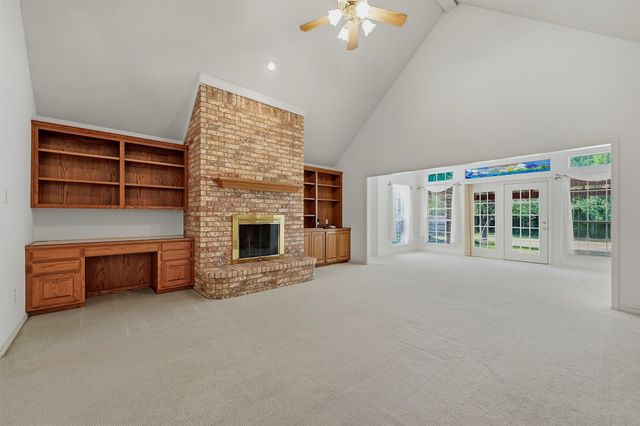 2416 Jolinda Lane, Whitesboro, TX 76273