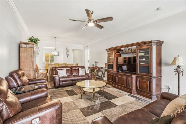 19 Harbour Isle Drive W 305, Hutchinson Island, FL 34949