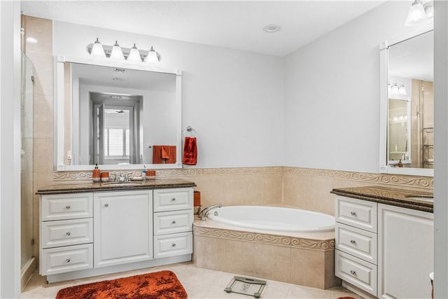 19 Harbour Isle Drive W 305, Hutchinson Island, FL 34949