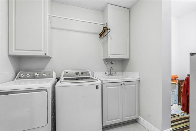 19 Harbour Isle Drive W 305, Hutchinson Island, FL 34949
