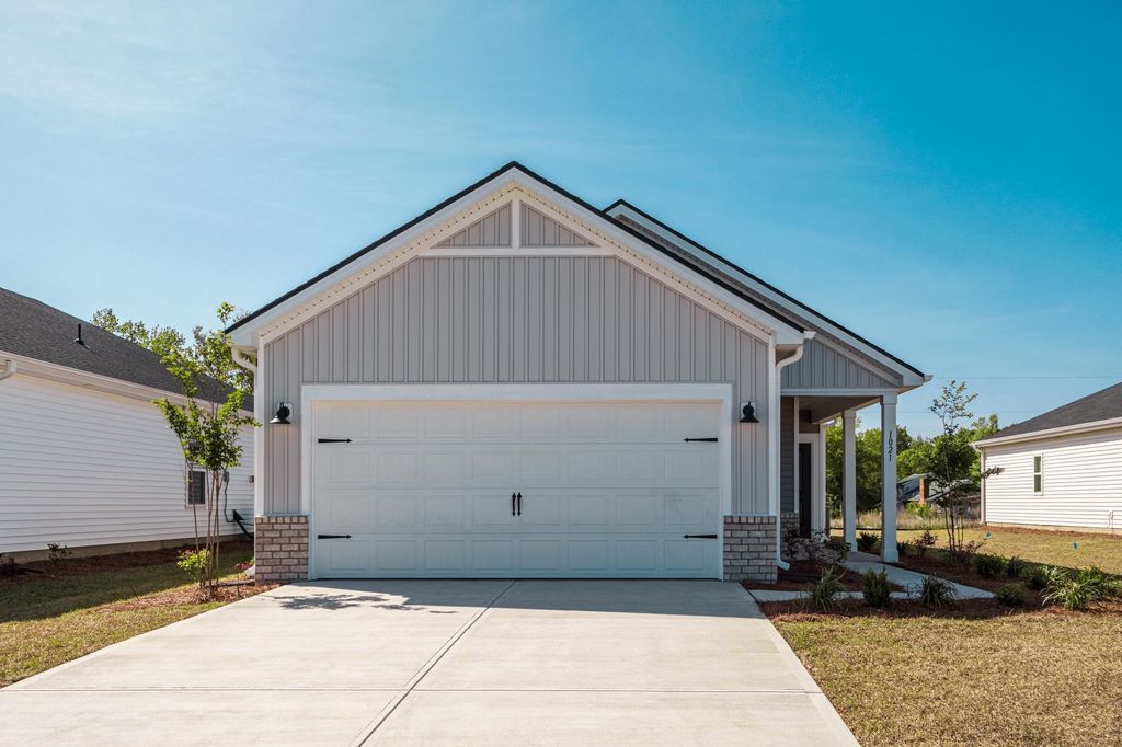 682 Cypress Preserve Circle, Longs, SC 29568