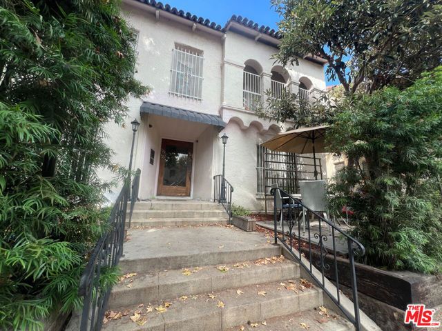 321 N Sycamore Avenue, Los Angeles, CA 90036
