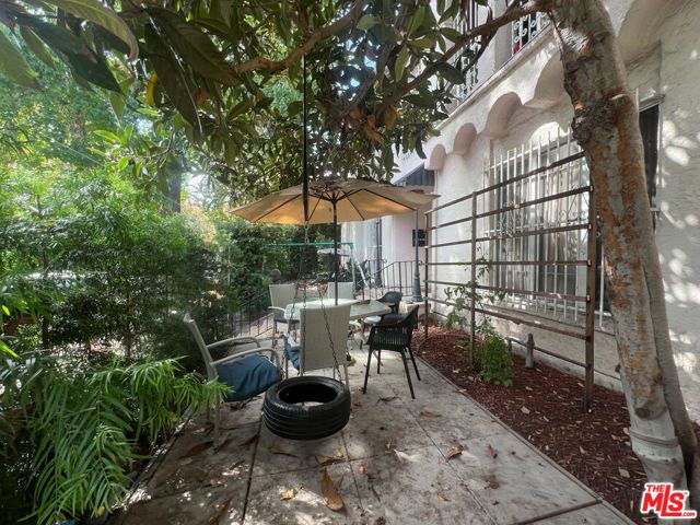 321 N Sycamore Avenue, Los Angeles, CA 90036