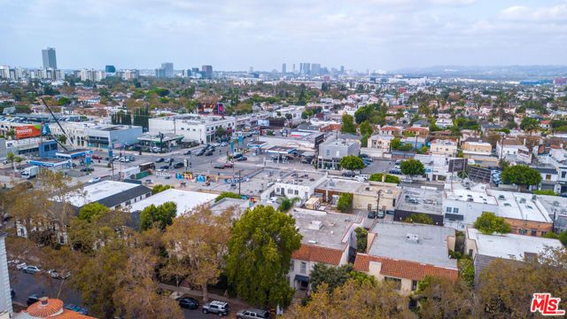 321 N Sycamore Avenue, Los Angeles, CA 90036